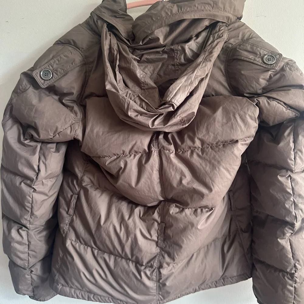 Burberry women’s puffer jacket size M - Picture 4 of 9